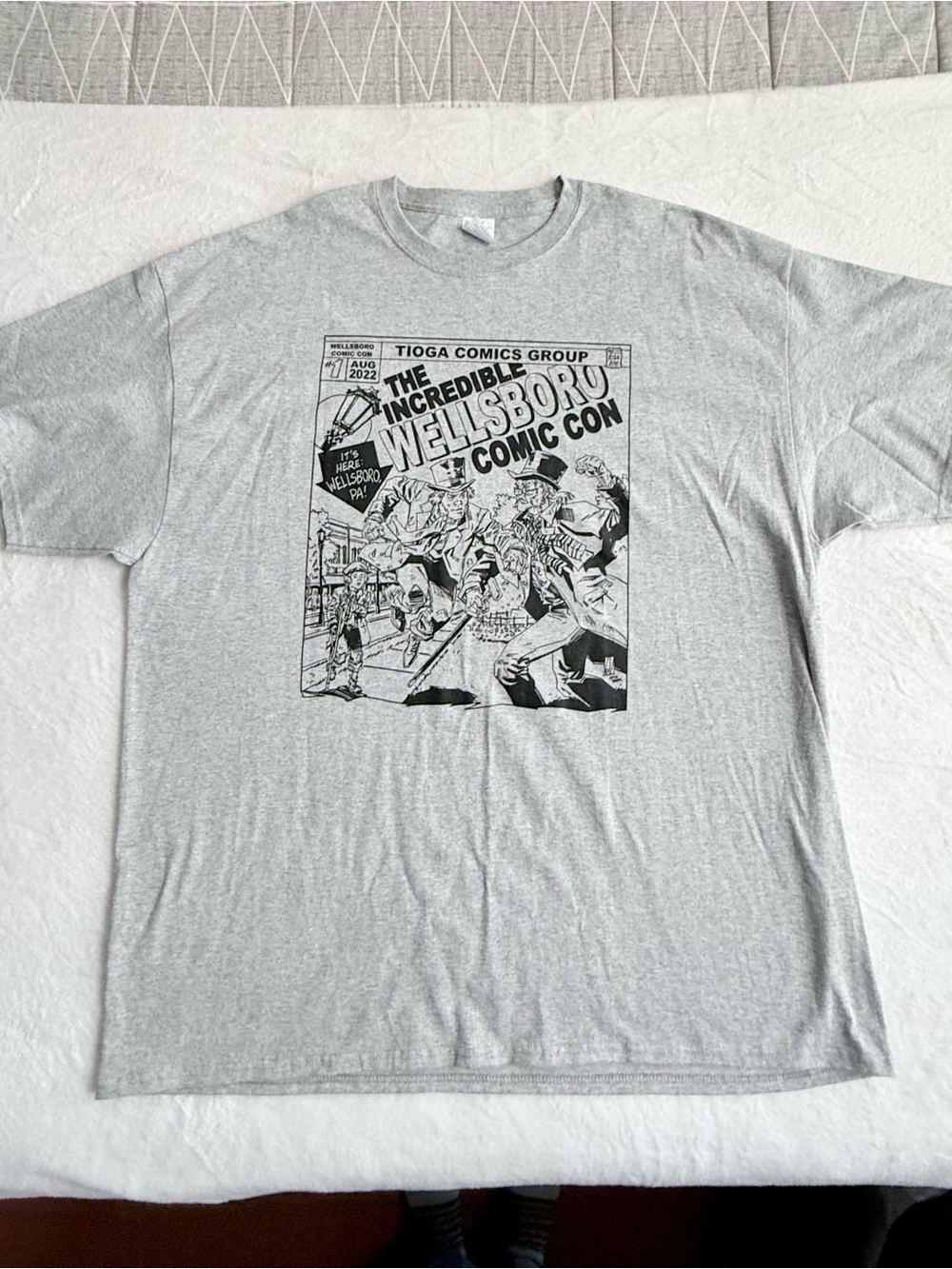 Gray Graphic Comic Con T‑Shirt - Wellsboro Comic Con Design